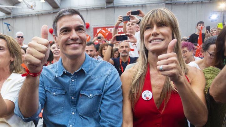 El sustituto de Peinado resuelve la petición de Begoña Gómez: podrá ir a la graduación pero no a la cumbre