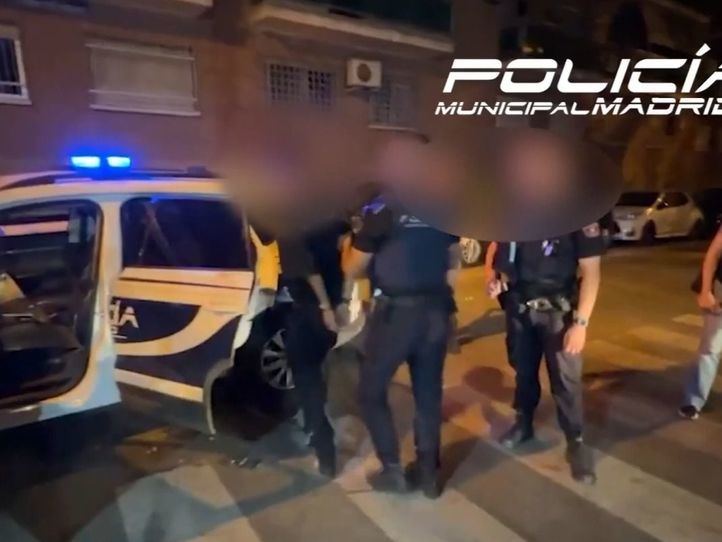 Detenido un menor por ocultar un machete de 58 centímetros en un contador de agua