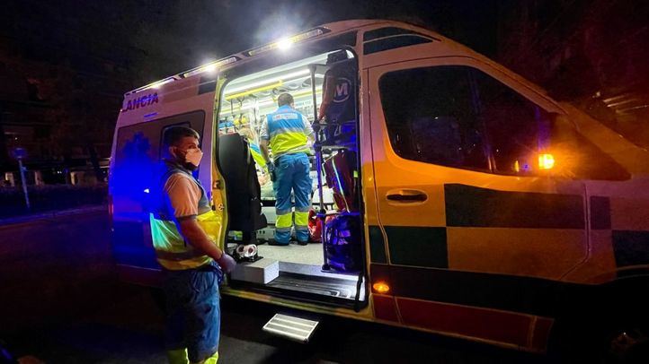 El siniestro se ha producido poco antes de las 6.00 horas, después de que el Centro de Emergencias 112 recibiera la primera llamada de aviso a las 5.55 horas.