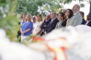 El PP anuncia que derogará la ley de memoria si llega a la Moncloa: "La escribieron quienes nos odian"