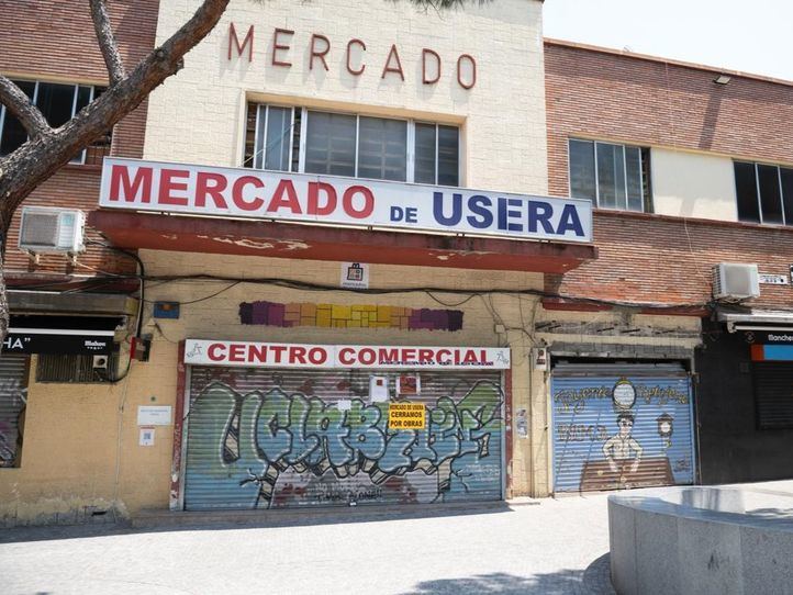 Las obras del Mercado de Usera obligan a 15 comerciantes a pedir su traslado a otros mercados