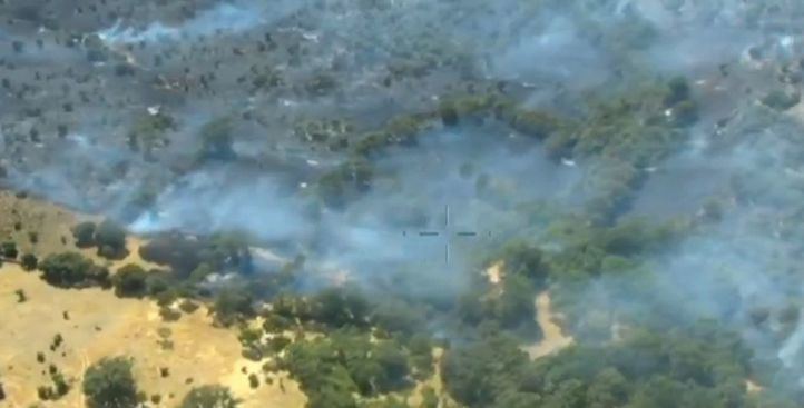 Detenido un sospechoso de haber provocado el incendio en Lozoyuela: el fuego ha causado desalojos preventivos