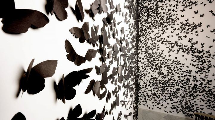 Madrid acoge hasta el 13 de septiembre 'Nube Negra', la instalación inmersiva de Carlos Amorales