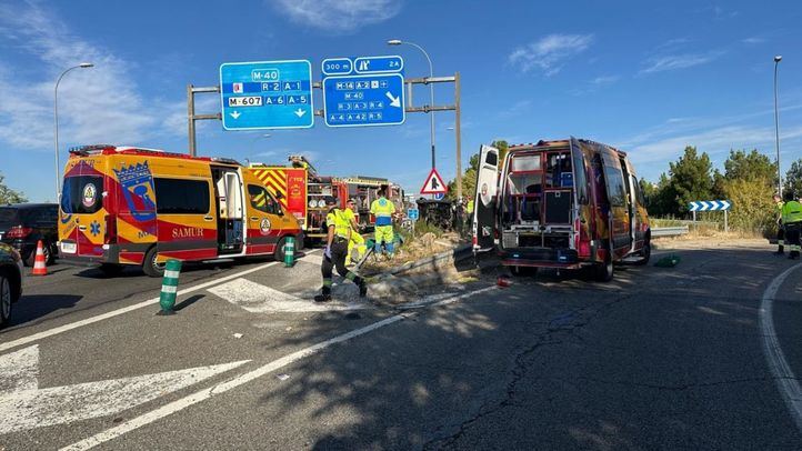 Un choque en la M-21 deja un herido grave y otro leve