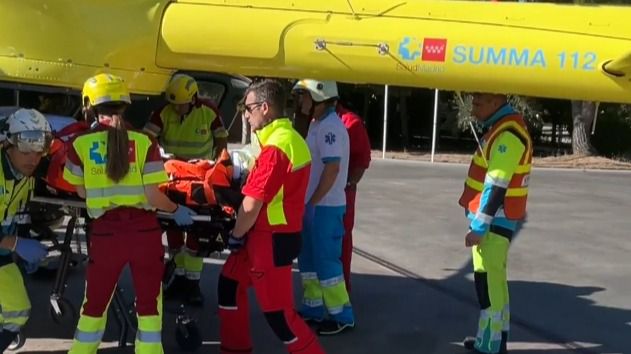 Traslado de un trabajadore herido en accidente laboral en Becerril de la Sierra