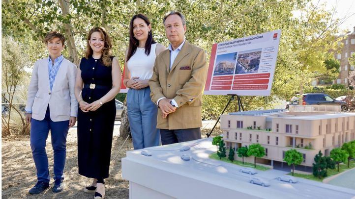 Mercedes Navío, Fátima Matute, Mª Dolores Moreno y Julio García.