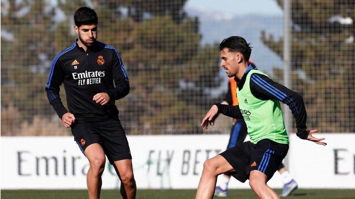 Jugadores del Real Madrid durante un entrenamiento
