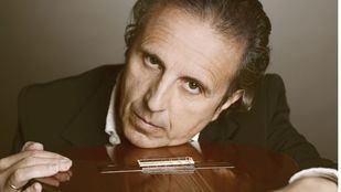 'Arias impuras', la última genialidad del guitarrista Juan Carlos Romero
