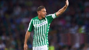 Joaquín, leyenda absoluta del Betis y el fútbol español, anuncia su retirada