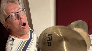 El percusionista Guillermo McGill lleva 'La danza del Ángel' a la sala Villanos