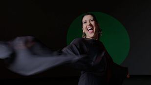 Lucía Pérez mira al futuro para celebrar un triple anversario