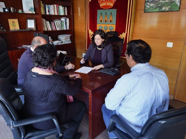 Municipios de la Sierra Norte se alían para exigir mejoras en el servicio de autobuses