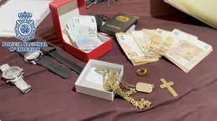 Cae una red de estafas bancarias con sede en Móstoles