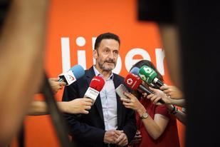 Cs pide a Vox "responsabilidad" y lo apremia a desbloquear el gobierno en Madrid