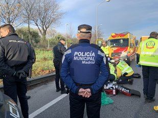 Muere tras ser atropellado en la glorieta de acceso a Campo de las Naciones