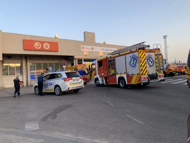 Un hombre cae a las vías del tren en la estación de Vicálvaro.