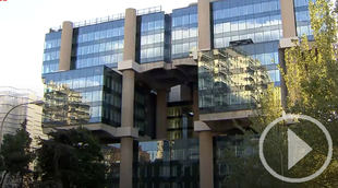 El edificio Los Cubos de la M30 estrena iluminación