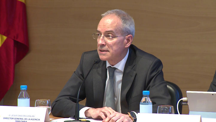 Hacienda reforzará la atención telefónica en la Renta y plantea ampliar la Campaña