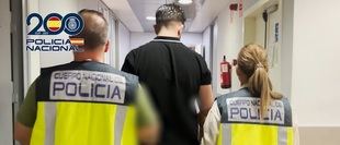 Cuatro detenidos por robar con violencia a hombres contactados en apps de citas