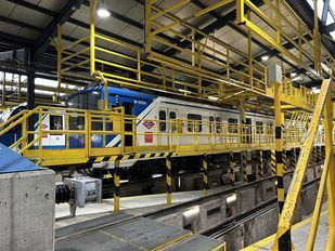 Completadas las mejoras en el taller de Sacedal donde Metro pone a punto sus trenes