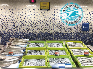 Mercadona prevé comprar más de 1.000 toneladas de anchoa del Cantábrico para la campaña de este año