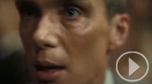 'Oppenheimer' se impone a 'Barbie' en los Globos de Oro