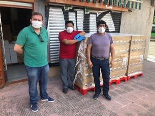 Mercadona dona al comedor social Santiago Masarnau 4.440 litros de leche