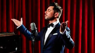 Miguel Poveda llega al Teatro Real con 'Sonetos y Poemas para la Libertad'