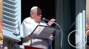 El Vaticano aprueba bendecir a parejas del mismo sexo