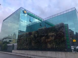 Mercadona reabre un nuevo supermercado eficiente en la calle Asura