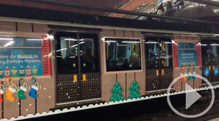 El tren de la Navidad de Metro de Madrid recorre la Línea 6
