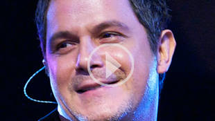 Alejandro Sanz defiende a una mujer maltratada en un concierto en México