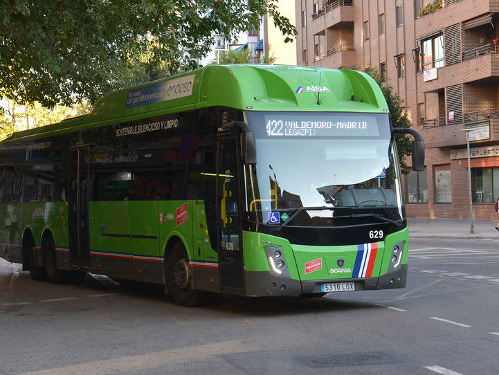 Autobús 422