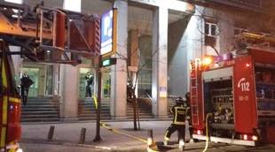 Extinguen un fuego en el salón de actos del Hospital de La Princesa