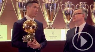 Cristiano Ronaldo gana su cuarto balón de oro