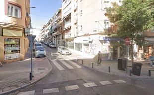 Pelea a martillazos y navajazos entre un inquilino y su casero en Puente de Vallecas