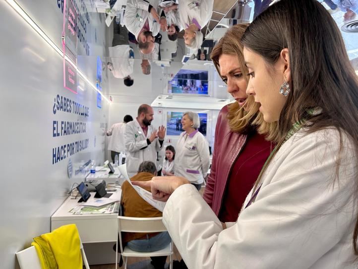 La campaña del Colegio de Farmacéuticos de Madrid llega a Pozuelo de Alarcón