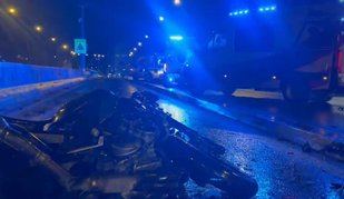 Herido grave un motorista al chocar contra un coche en O'Donnell