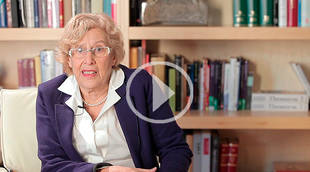 Carmena pide el apoyo de Podemos a la investidura de Pedro Sánchez