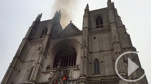 Controlado el incendio en la catedral de Nantes