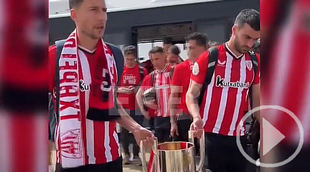 El Athletic se prepara para celebrar la Copa del Rey alrededor de la gabarra