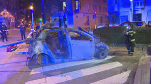Un coche eléctrico se incendia en un parking de Madrid, el tercero en un mes