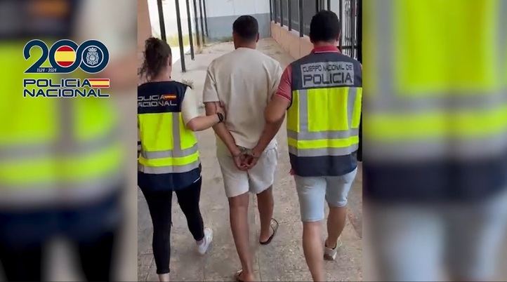 Detención de uno de los hombres que simulaban ser técnicos de la compañía eléctrica para defraudar a ancianos