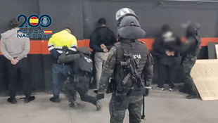Un momento de las detenciones de los miembros de la red de narcotráfico