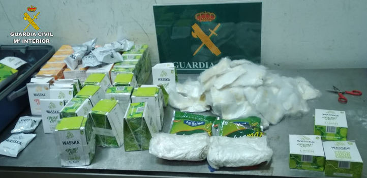 Cerca de 24 kilos de droga han sido interceptados en el aeropuerto Madrid-Barajas Adolfo Suárez.