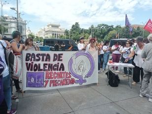 Las empleadas de la red de atención a las víctimas de violencia del género, en huelga