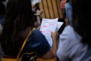 Las oposiciones a profesor comienzan este sábado en Madrid para más de 25.000 aspirantes