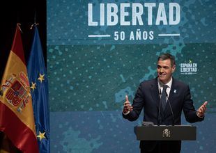 Sánchez abre el programa de actos para conmemorar los 50 años de la muerte de Franco