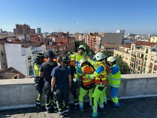 Accidente laboral en Ponzano: grave tras precipitarse desde un poste a 5 metros de altura