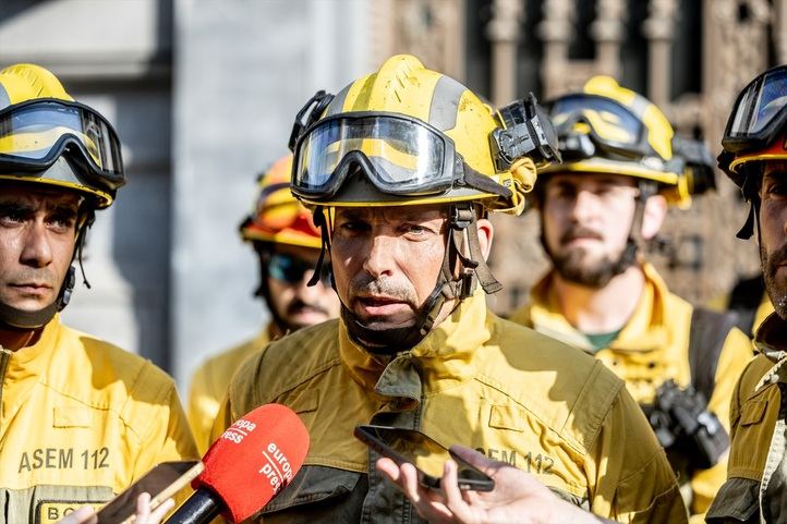 El presidente del comité de empresa del servicio de Bomberos Forestales de la Comunidad de Madrid, Jesús Molina Pino